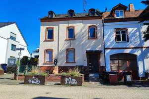 GIBB: "3-Familien-Haus mit separatem Werkstattgebäude" – Die vollständige Adresse der Immobilie erhältst du vom Anbieter., 65203 Biebrich, Wiesbaden – Vorschaubild 2
