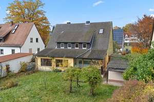 Traumgrundstück! Gepflegtes Ein-/Zweifamilienhaus mit Gartenidylle in naturnaher Lage – Die vollständige Adresse der Immobilie erhältst du vom Anbieter., 90607 Rückersdorf – Vorschaubild 2