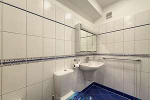 Property thumbnail 11