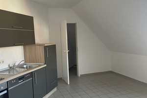 [BEFRISTET] Möblierte 2 Zimmer Wohnung (Aug-Mär) – Lübeck – Vorschaubild 4