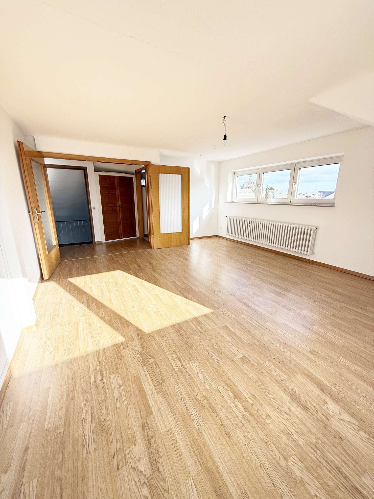 Immobilie in Monheim am Rhein - Mehrgenerationenhaus mit vielseitigem Potenzial. - Bild 10