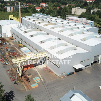 Produktions- und Lagerflächen nahe der A13