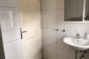 Freundliches Reihenhaus mit drei Zimmern in Leverkusen Manfort  – Heidehöhe 22, 51377 Manfort, Leverkusen – Vorschaubild 20