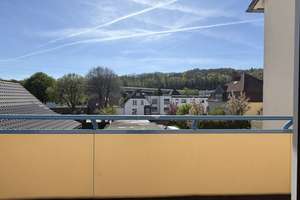 Sibylle Kolb Immobilien - 75 m² - 3 Zimmer Wohnung mit Balkon in Siegen Weidenau – Die vollständige Adresse der Immobilie erhältst du vom Anbieter., 57076 Weidenau, Siegen – Vorschaubild 6