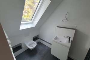 Frisch kernsaniertes Haus direkt Am Fischtal in Zehlendorf – Am Fischtal 26A, 14169 Zehlendorf, Berlin – Vorschaubild 3
