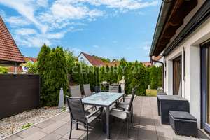 Modernes Familienhaus mit offenem Wohnbereich und Garten – Die vollständige Adresse der Immobilie erhältst du vom Anbieter., 90768 Oberfürberg, Eschenau, Fürth – Vorschaubild 4