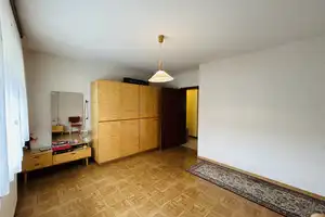 Wohnen auf einer Ebene mit Garage, Doppelcarport und Garten – Flurstraße 6, 67744 Kusel (Kreis) – Vorschaubild 9