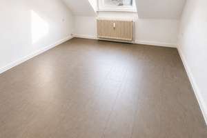 Gemütliche 2 Zimmer Dachgeschosswohnung mit Gemeinschaftsgarten in ruhiger Lage – Die vollständige Adresse der Immobilie erhältst du vom Anbieter., 45897 Buer, Gelsenkirchen – Vorschaubild 2