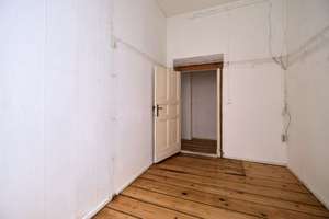 "Freie, unsanierte Altbauwohnung mit abgezogenen Dielen am Rudolph-Wilde-Park in Schöneberg" – Koburger Straße 14, 10825 Schöneberg, Berlin – Vorschaubild 15