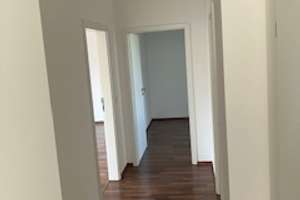 Wohnen mit Charakter: 3-Zimmer-Dachgeschosswohnung in Schwalbach – Die vollständige Adresse der Immobilie erhältst du vom Anbieter., 65824 Schwalbach am Taunus – Vorschaubild 10