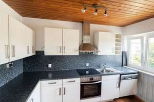 Ihr neues Zuhause in Giengen: 5 Zimmer, 107 m²,  Balkon, Loggia & Garage mit viel Potenzial – Die vollständige Adresse der Immobilie erhältst du vom Anbieter., 89537 Giengen an der Brenz – Vorschaubild 3