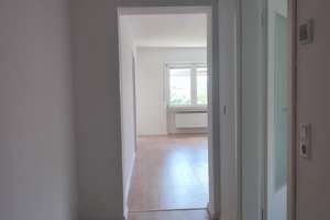 Seltene Gelegenheit! Gemütliche 4-Zimmer-Wohnung mit Balkon in ruhiger Lage! Saniert & bezugsfertig – Die vollständige Adresse der Immobilie erhältst du vom Anbieter., 76149 Neureut, Karlsruhe – Vorschaubild 20
