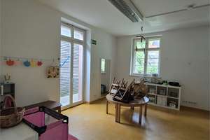 BEZUGSFREIES UND GROßES EINFAMILIENHAUS MIT MODERNEN ANBAU IN DENKMALGESCHÜTZTEN ENSEMBLE – Hobrechtsfelder Chaussee 164, 13125 Buch, Berlin – Vorschaubild 10