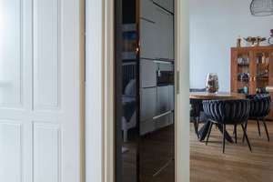 Bezugsfreie 2-Zimmer-Wohnung in historischem Ensemble – Die vollständige Adresse der Immobilie erhältst du vom Anbieter., 14059 Charlottenburg, Berlin – Vorschaubild 19