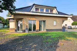 Geräumiger Satteldachbungalow mit 6 Schlafzimmern und großer Garage nahe der niederländischen Grenze – Die vollständige Adresse der Immobilie erhältst du vom Anbieter., 47559 Kranenburg – Vorschaubild 3