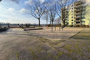 Vielseitige Möglichkeiten
in Westenfeld – Die vollständige Adresse der Immobilie erhältst du vom Anbieter., 44867 Westenfeld, Bochum – Vorschaubild 10
