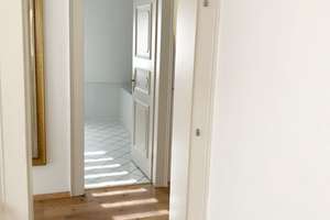 Stilvolle Altbau-Maisonette – lichtdurchflutet & ruhig – Die vollständige Adresse der Immobilie erhältst du vom Anbieter., 65195 Westend / Bleichstraße, Wiesbaden – Vorschaubild 7
