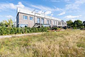 Modernes Townhouse mit Dachterrasse, Sommergarten und hochwertiger Ausstattung – Die vollständige Adresse der Immobilie erhältst du vom Anbieter., 22844 Norderstedt – Vorschaubild 34