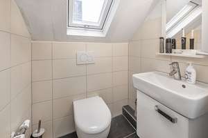 Einfamilienhaus in gehobener Lage mit Garten – Die vollständige Adresse der Immobilie erhältst du vom Anbieter., 41063 Eicken, Mönchengladbach – Vorschaubild 19