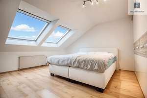 Düsseldorf-Lierenfeld: 2-Zimmer Wohnung mit kernsaniertem Badezimmer, Loggia sowie Außenstellplatz – 40231 Lierenfeld, Düsseldorf – Vorschaubild 4
