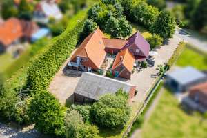 3 Wohnungen + Ausbaureserve – Kapitalanlage mit Perspektive in Küstennähe – Die vollständige Adresse der Immobilie erhältst du vom Anbieter., 26556 Utarp – Vorschaubild 2