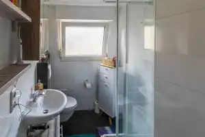 Investitionschance: Voll vermietetes Mehrfamilienhaus in Bornheim-Waldorf – Rhein-Sieg-Kreis – Vorschaubild 9
