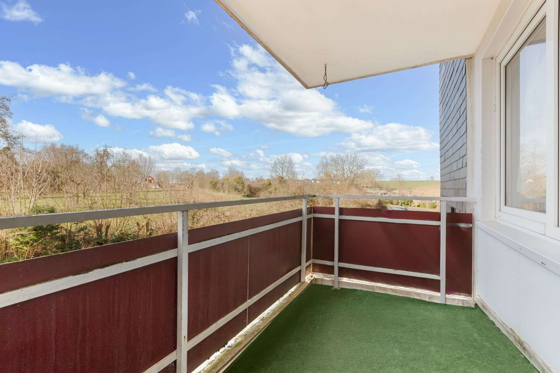 Sanierungsbedürftige Etagenwohnung in Leverkusen-Lützenkirchen, Leverkusen – Bild 2