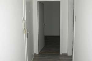 schöne einzugsbereite 2-Zimmer Wohnung , offene Küche, Diele Wannentageslichtbad – Sedanstr. 20, 42275 Barmen, Wuppertal – Vorschaubild 10