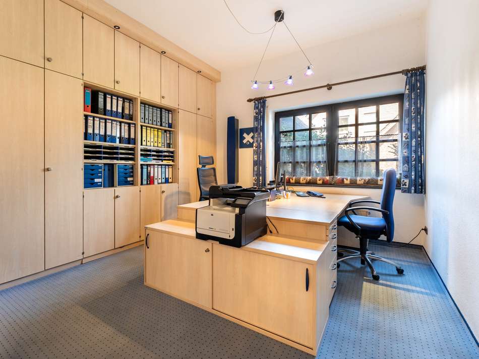 Büro
