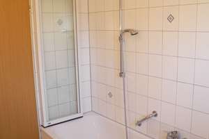 Sonnige 3,5 Zimmerwohnung in Reutlingen (Schanzgebiet) mit herrlicher Aussicht – Die vollständige Adresse der Immobilie erhältst du vom Anbieter., 72770 Betzingen, Reutlingen – Vorschaubild 7