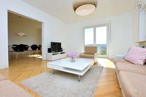 Möblierte Wohnung in beliebter Höhenlage mit Blick auf die Stadt in Stuttgart West