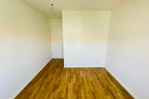 Helle und großzügige 3-Zimmer-Wohnung mit EBK – Sperberstr. 47, 90461 Hummelstein, Nürnberg – Vorschaubild 9