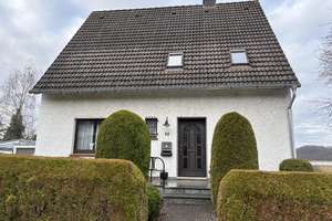 Charmantes Einfamilienhaus mit großem Garten und Fernblick in Vlotho – Die vollständige Adresse der Immobilie erhältst du vom Anbieter., 32602 Vlotho – Vorschaubild 4