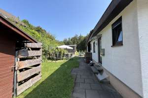 Wohnvergnügen sieht so aus! Großes Haus mit 3 Wohnungen und Gartenanlage. – Die vollständige Adresse der Immobilie erhältst du vom Anbieter., 51702 Bergneustadt – Vorschaubild 20