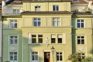 Altbauwohnung in Oberkassel