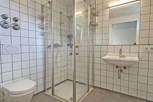 7045 - Teilmöbliertes 1-Zimmer-Apartment mit Gemeinschaftsküche nähe Günther-K – Die vollständige Adresse der Immobilie erhältst du vom Anbieter., 76135 Weststadt, Karlsruhe – Vorschaubild 5