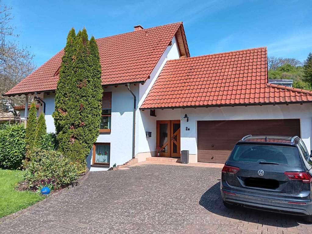 Immobilie in Obermoschel - Top-Gelegenheit! Großzügiges, gepflegtes Einfamilienhaus in Obermoschel zu verkaufen! - Bild 1