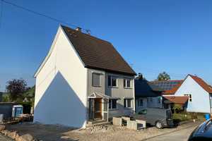 Wohnhaus in ruhiger Lage - Ideal für handwerklich Begeisterte – Hausen ob Verena, Tuttlingen (Kreis), 78595 Tuttlingen (Kreis) – Vorschaubild 1
