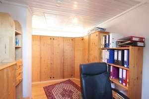 Sonniges Reihenhaus in absolut ruhiger Lage in Puchheim, 5 Zimmer+ Bad+ 2 WCs + Südbalkon+ Südgarten – 82178 Puchheim – Vorschaubild 32