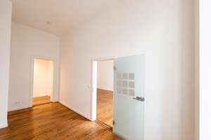 Provisionsfrei: Ruhig wohnen im Herzen Berlins – Altbauwohnung mit Balkon im Hinterhaus – 10557 Moabit, Berlin – Vorschaubild 5