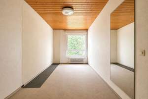 Besichtigung am Mittwoch // Großzügige 4-Zimmer-Wohnung mit herrlichem Blick ins Grüne// Erbpacht – Die vollständige Adresse der Immobilie erhältst du vom Anbieter., 71701 Schwieberdingen – Vorschaubild 13