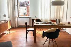  Timeless Elegance – 138 sqm /1,485 sq ft historic apt in GOHO – Petra-Kelly-Platz 1, 90443 Gostenhof, Nürnberg – Vorschaubild 3