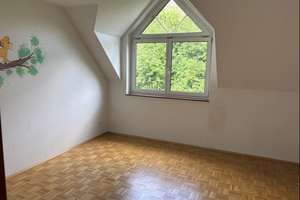Moderne Maisonette-Eigentumswohnung mit Balkon
In grüner ruhiger Lage von Hagen-Berchum – Die vollständige Adresse der Immobilie erhältst du vom Anbieter., 58093 Lennetal, Hagen – Vorschaubild 8