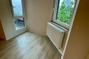 Großzügige 4-Zimmer-Wohnung mit ca. 135 m², Balkon, 2 Bädern, Aufzug und Garage in Düsseldorf-Bilk – 40223 Bilk, Düsseldorf – Vorschaubild 16