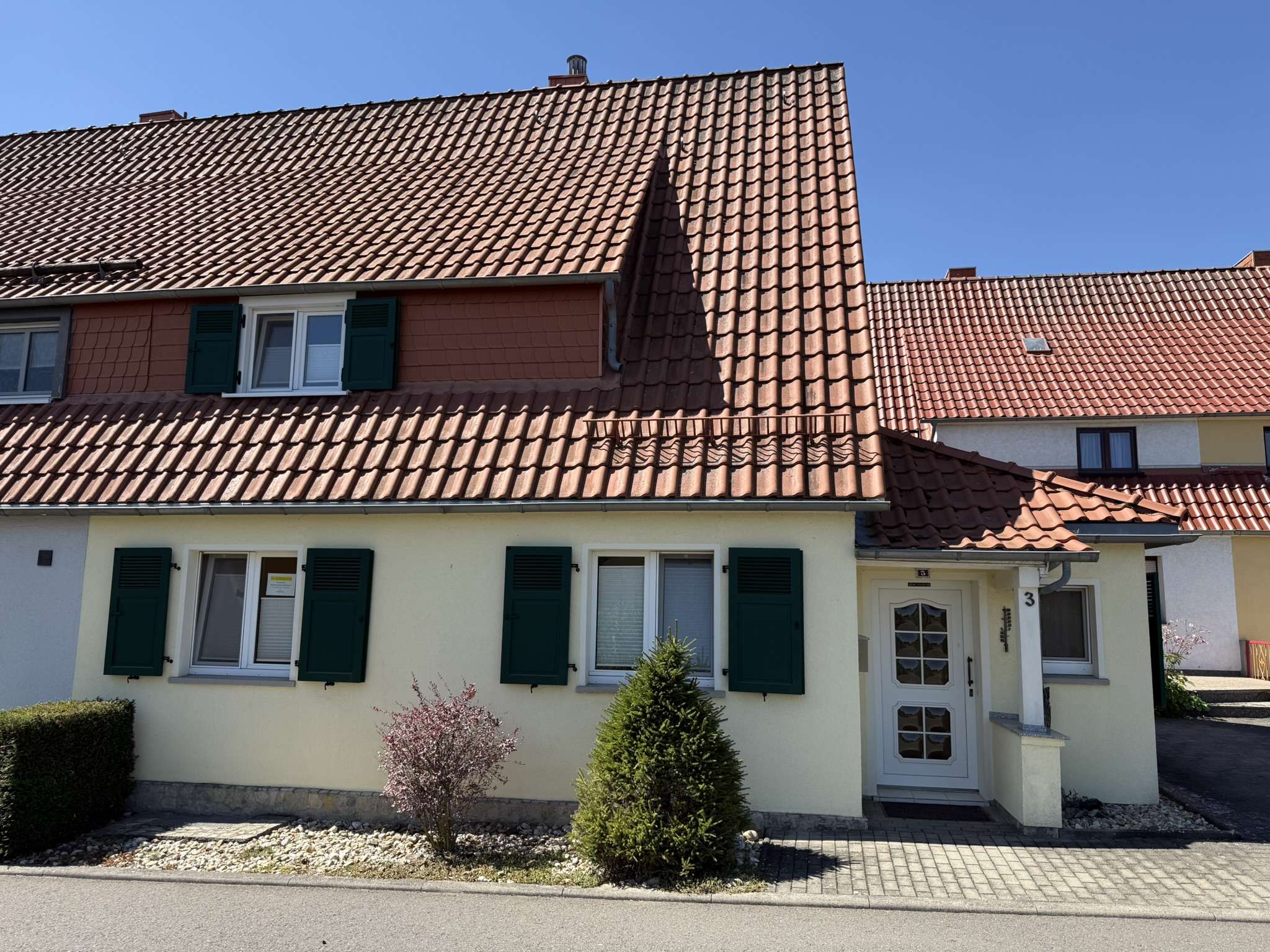 Hüpstedt | Charmante Doppelhaushälfte | separater Garten | Garage | ruhige Ortsrandlage, Eichsfeld Kreis – Bild 3