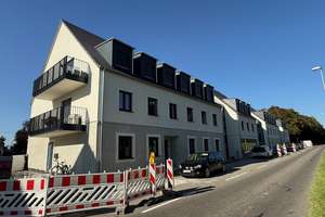Lichtdurchflutete 3,5 Zimmer-Wohnung mit großem Balkon – Die vollständige Adresse der Immobilie erhältst du vom Anbieter., 76228 Wolfartsweier, Karlsruhe – Vorschaubild 9