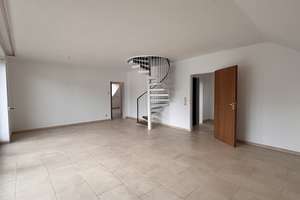 Zentral gelegene 4 Zimmer-Maisonettewohnung – 40489 Kaiserswerth, Düsseldorf – Vorschaubild 3