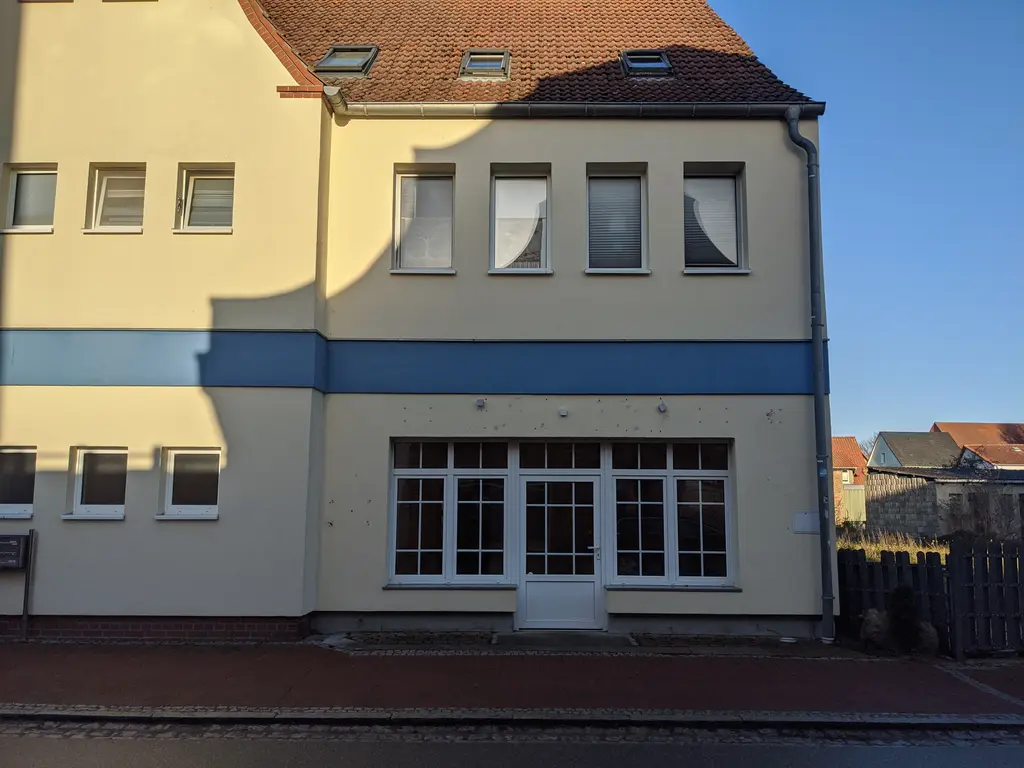 Gewerbeeinheit zu vermieten - perfekt für Büro, Praxis etc. - eigene Gestaltungswünsche möglich!
