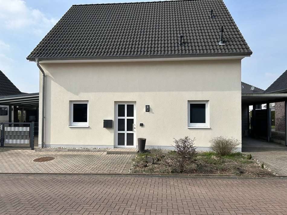 Haus von vorne