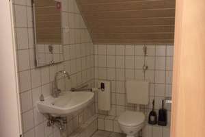 2,5-Zimmer-Wohnung im Dachgeschoss in Oberhausen – Die vollständige Adresse der Immobilie erhältst du vom Anbieter., 46117 Osterfeld-Ost, Oberhausen – Vorschaubild 9